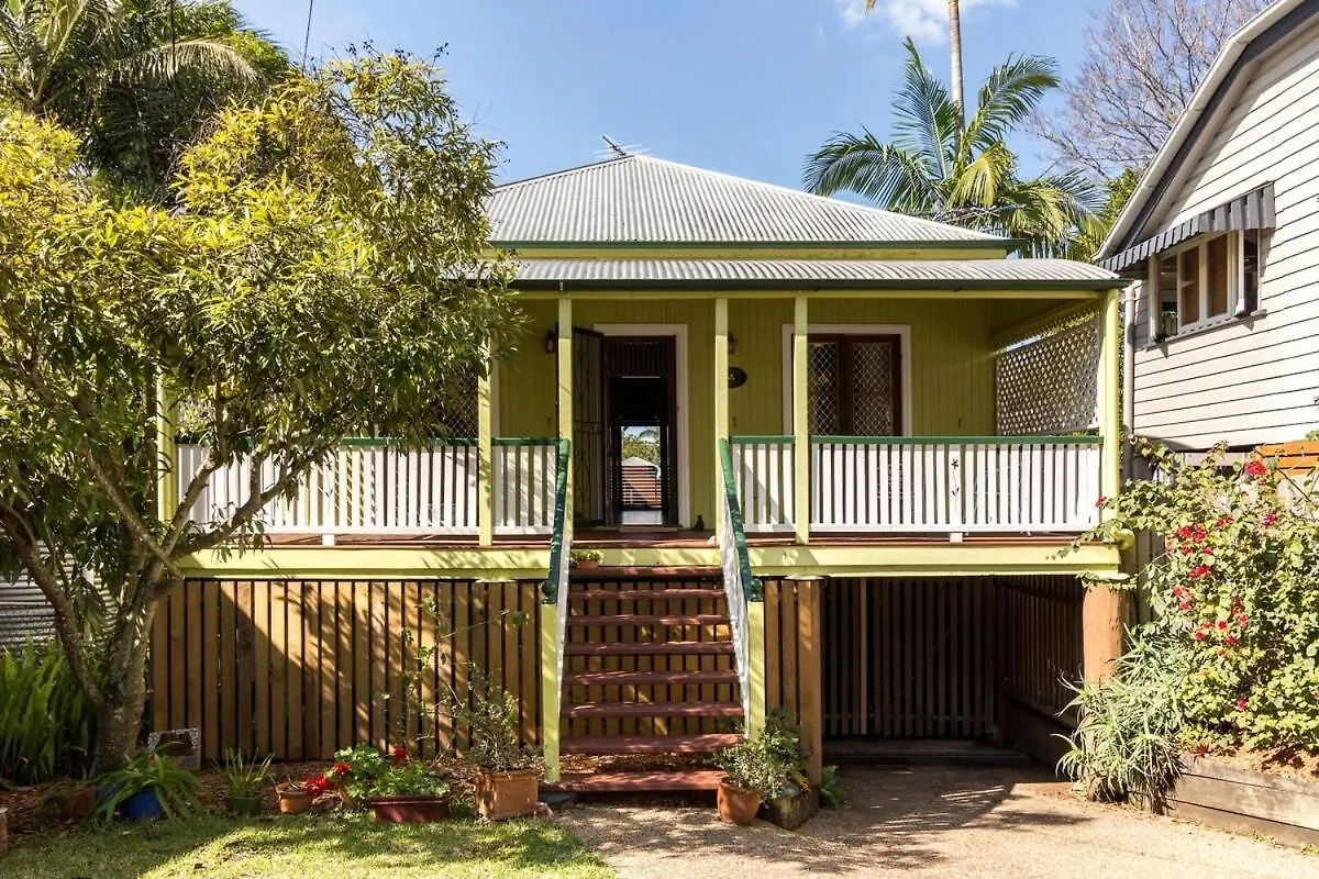 Bardon Oasis-Whole House & Great Deck To Yourself Brisbane Casa vacanze